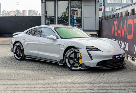 Продам Porsche Taycan Turbo S 2021 года в Киеве