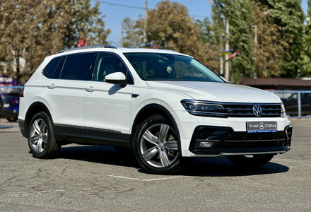 Продам Volkswagen Tiguan 2018 года в Киеве