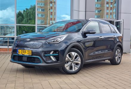 Продам Kia Niro Executive 64kW 2019 года в Тернополе