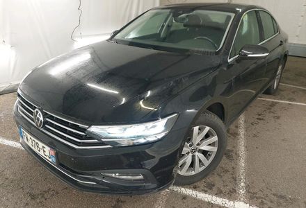 Продам Volkswagen Passat B8 v5436 2020 года в Луцке