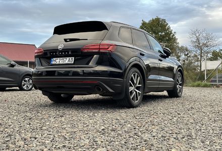 Продам Volkswagen Touareg 3 2019 года в Львове