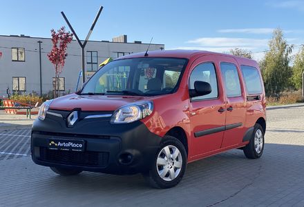 Продам Renault Kangoo пасс. MAXI 2019 года в Луцке