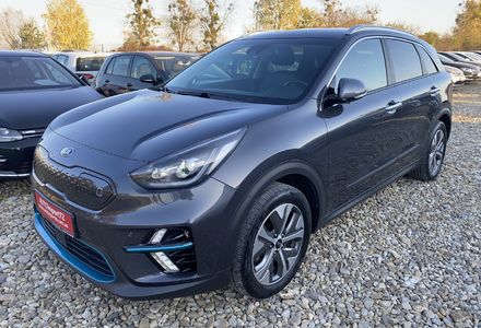 Продам Kia Niro 64kWh Комплектація Prestige 2019 года в Львове