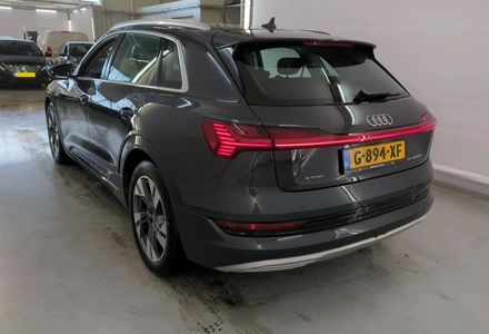 Продам Audi E-Tron резерв 2019 года в Львове