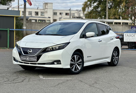 Продам Nissan Leaf 2018 года в Киеве