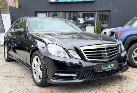 Продам Mercedes-Benz E-Class 350 2012 года в Черновцах