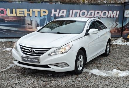 Продам Hyundai Sonata YF LPi 2015 года в Киеве