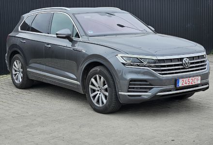 Продам Volkswagen Touareg 4Х4 3.0 210kW 8-Р НЕ МАЛЬОВАН 2021 года в Львове