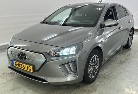 Продам Hyundai Ioniq 11.2019р 38.3квт не мальована 2019 года в Львове