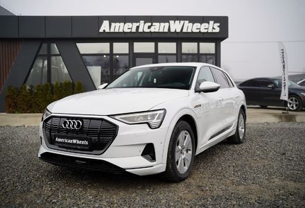 Продам Audi E-Tron 95 кВт·год 2021 года в Черновцах