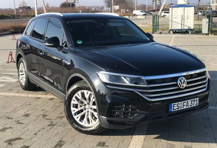 Продам Volkswagen Touareg 4X4 3.0 210KW НЕ МАЛЬОВАНИЙ 2020 года в Львове