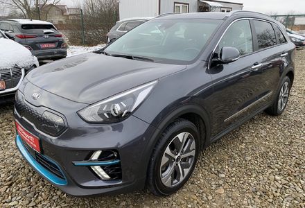 Продам Kia Niro Prestige 64kWh Тепловий насос 2020 года в Львове