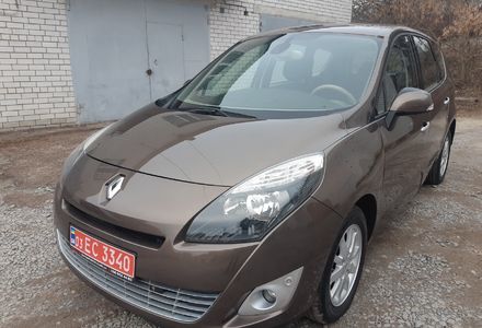 Продам Renault Grand Scenic Automat 2010 года в Житомире