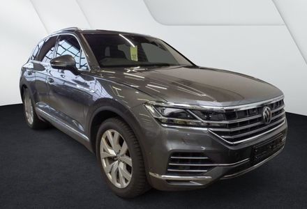 Продам Volkswagen Touareg НЕ МАЛЬОВАНИЙ ТЕПЛОВІЗОР 2019 года в Львове