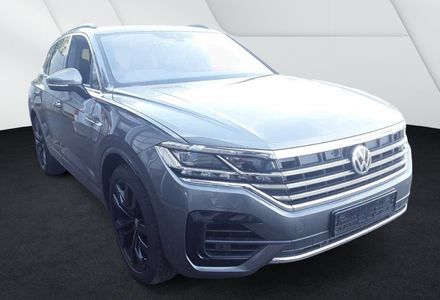 Продам Volkswagen Touareg НЕ МАЛЬОВАНИЙ ТЕПЛОВІЗОРR-Line 2019 года в Львове