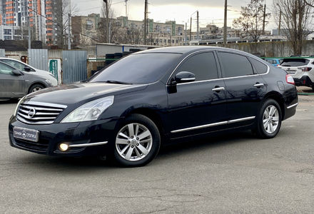 Продам Nissan Teana 2013 года в Киеве