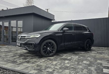 Продам Volkswagen Touareg R рідна фарба v5469 2019 года в Луцке
