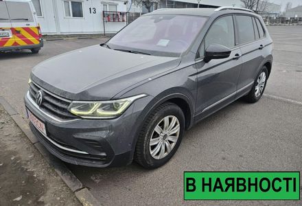 Продам Volkswagen Tiguan Life 2.0 LED WEBASTO NAV KLIMA 2021 года в Львове
