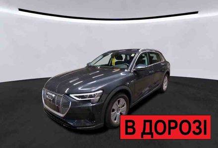 Продам Audi E-Tron 95 LED KLIMA NAVI  2019 года в Львове