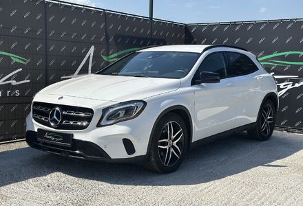 Продам Mercedes-Benz GLA-Class 180 2019 года в Киеве