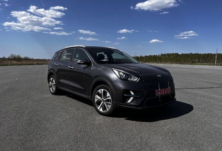 Продам Kia Niro 64kw 2020 года в Житомире