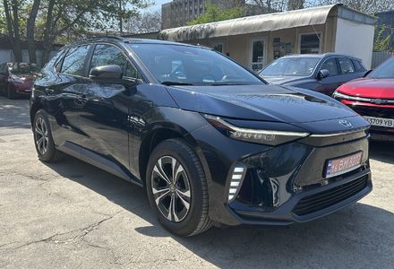 Продам Toyota Rav 4 BZ4X 4 WD PR0+ 2023 года в Одессе