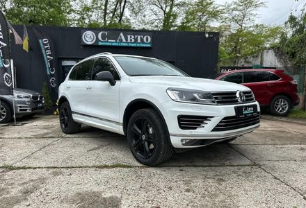 Продам Volkswagen Touareg R-Line 2017 года в Черновцах