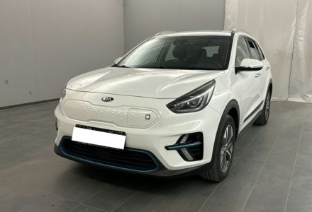 Продам Kia Niro 64квт 2021 года в Львове