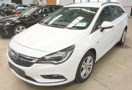 Продам Opel Astra K Sports рідна фарба v8568 2019 года в Луцке