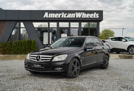 Продам Mercedes-Benz C-Class 220 CDI 2010 года в Черновцах