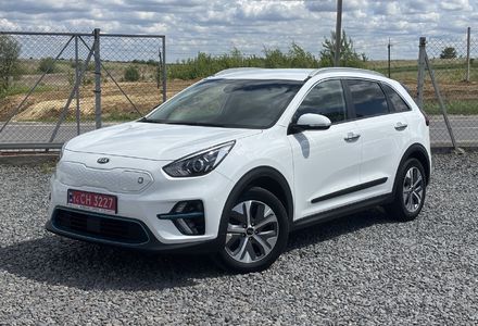 Продам Kia Niro 2021 года в Львове