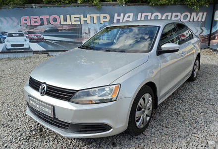 Продам Volkswagen Jetta 2014 года в Киеве