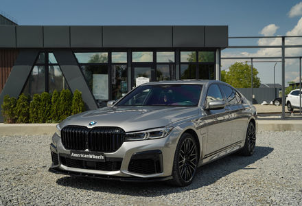 Продам BMW 745 E 2022 года в Черновцах