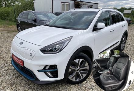 Продам Kia Niro 64 kWh Макс. комплектація Люк 2021 года в Львове