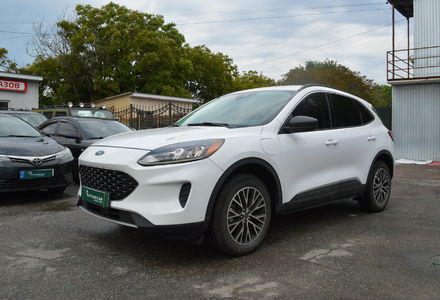 Продам Ford Escape Hybrid PLUG-IN 2022 года в Одессе