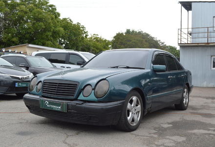 Продам Mercedes-Benz E-Class 2.0 Kompresor 1997 года в Одессе