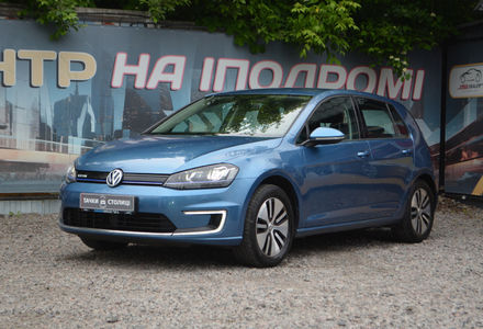 Продам Volkswagen e-Golf 2015 года в Киеве