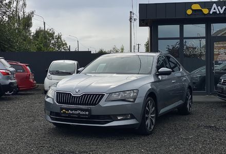 Продам Skoda Superb 2017 года в Луцке