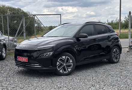 Продам Hyundai Kona 64 kw м.Рівне 2021 года в Львове