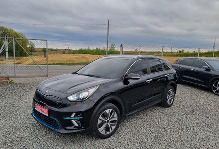 Продам Kia Niro 64кВт 2020 года в Львове