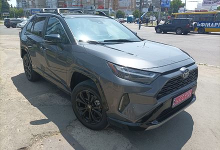 Продам Toyota Rav 4 xse 2022 года в Одессе