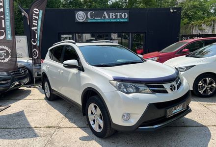 Продам Toyota Rav 4 2014 года в Черновцах