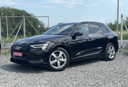 Продам Audi E-Tron 55 quattro 2021 года в Львове