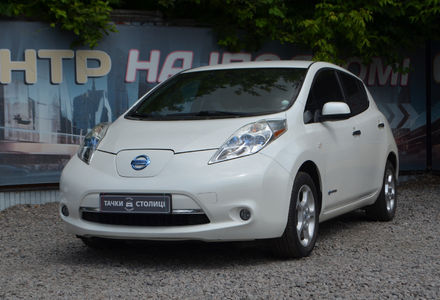 Продам Nissan Leaf 2013 года в Киеве