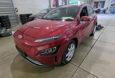 Продам Hyundai Kona 64 kw авто в дорозі 2021 года в Львове