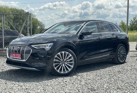 Продам Audi E-Tron 55 quattro 2022 года в Львове