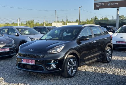 Продам Kia Niro 64квт Prestige  2022 года в Львове