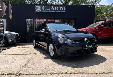 Продам Volkswagen Golf VII 2015 года в Черновцах