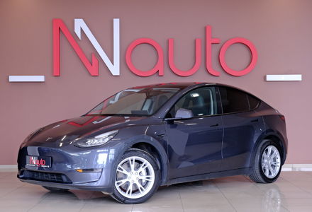 Продам Tesla Model Y Long Range 2022 года в Одессе