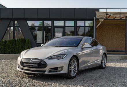 Продам Tesla Model S Signature 2012 года в Черновцах